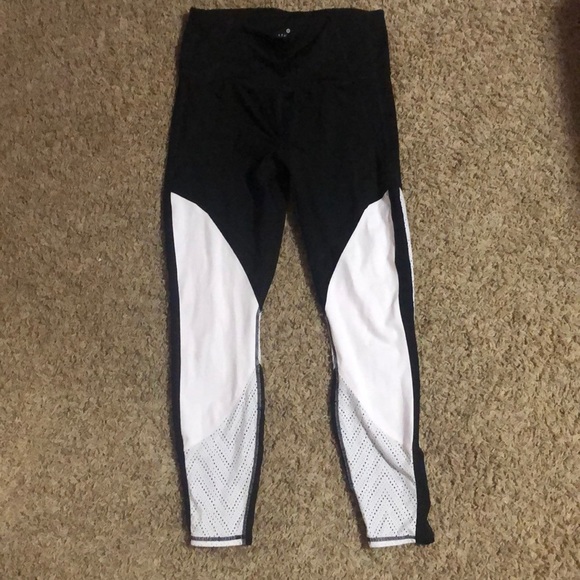 Athleta leggings - Picture 1 of 3